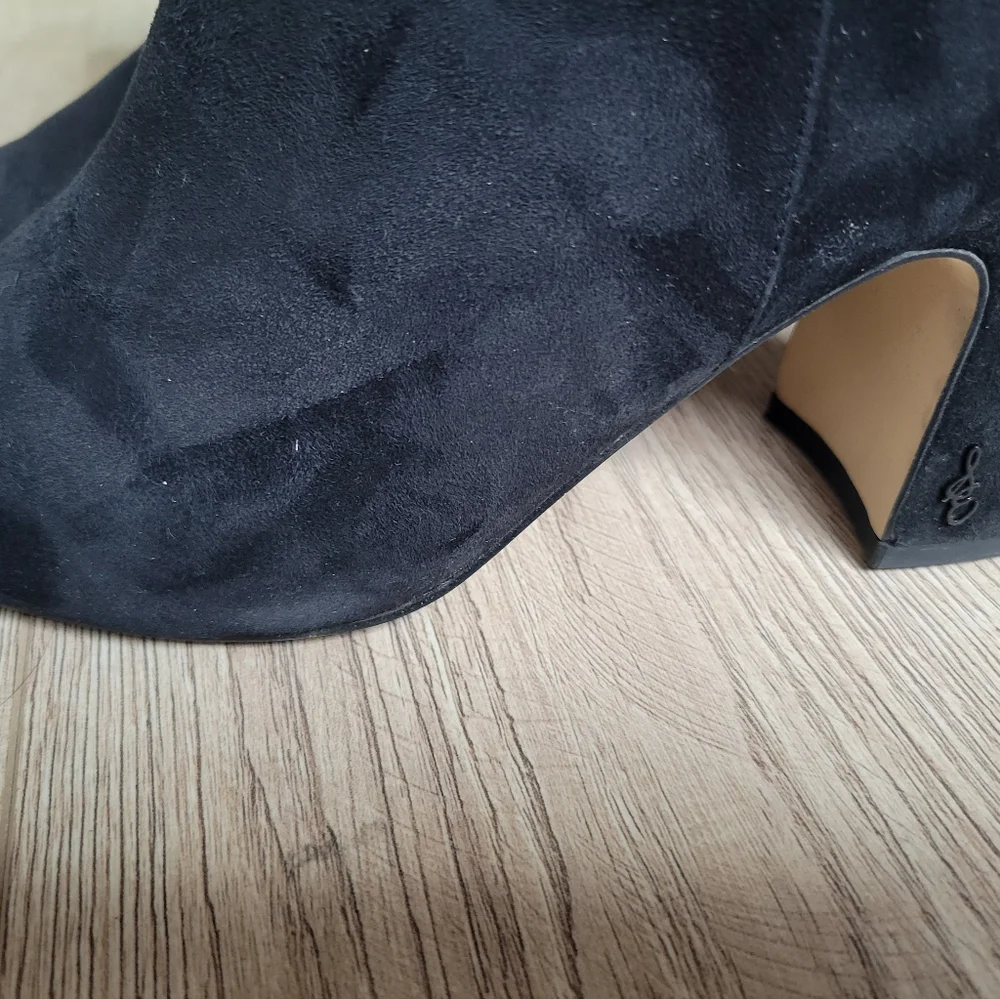 Sam Edelman Hilty, Black Suede Booties, Size 9.5 - Picture 7 of 16